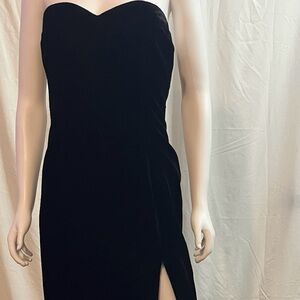 Elegant Black Velvet Skirt